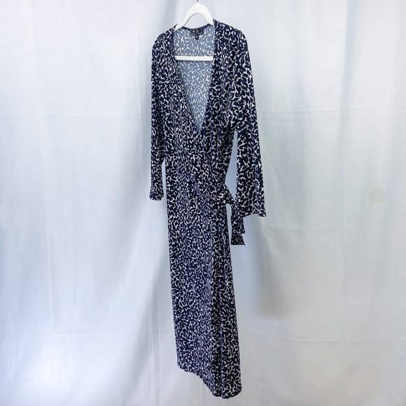 Lily Black White Wrap Dress Leaf Floral Flirty Tie Closure Dress - Picture 4 of 13